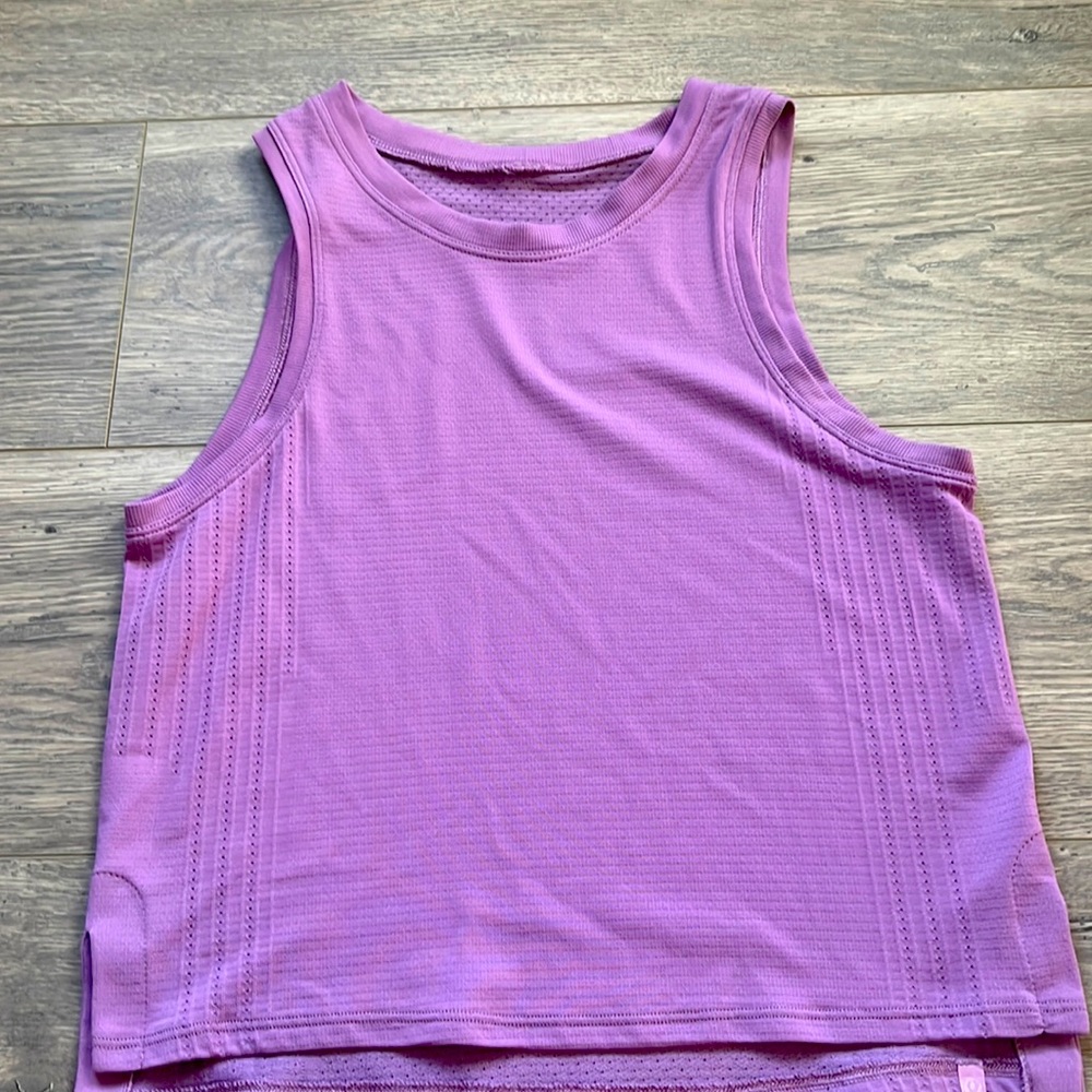 Train to be tank in wisteria purple